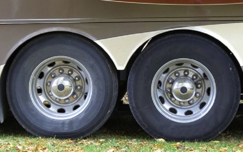 How to Prolong RV Tire Life