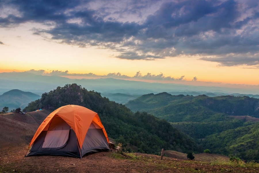 Hiking Tents: Elevate Your Camping Experience With The Latest Gear